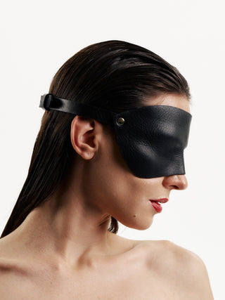 Leather Face Mask "UNKNOWN" Black leather mask - Dr.Harness Lingerie & Leather - 1