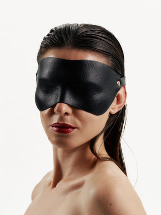 Leather Face Mask "UNKNOWN" Black leather mask - Dr.Harness Lingerie & Leather - 2